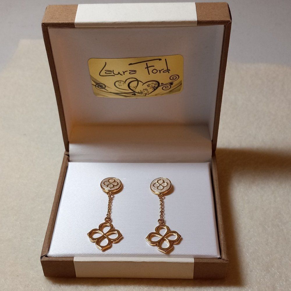 NWT Laura Ford Gold Tone Metal  Earrings
